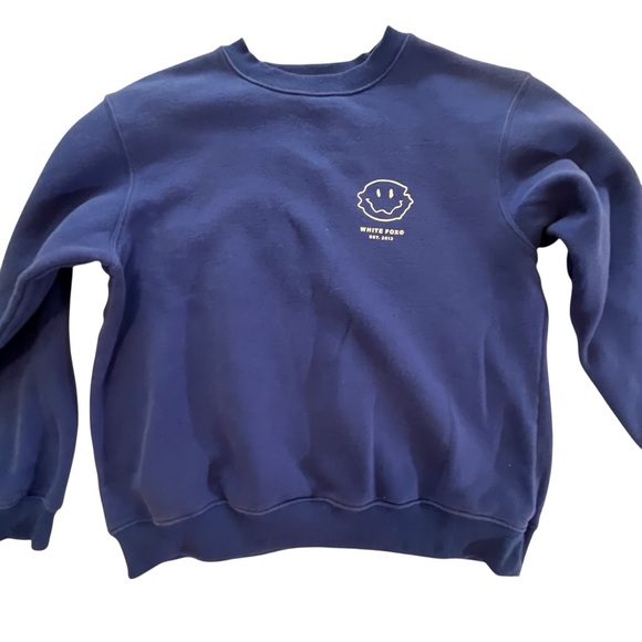 White Fox crewneck, pullover sweatshirt, graphic blue size, small medium - Picture 1 of 11